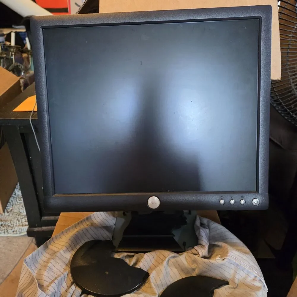 Dell E172FPT LCD Flat Screen Monitor Untested For Parts Broken Plastic On Stand